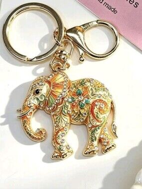Beautiful Elephant Bag Charm/ Keychain NEW
